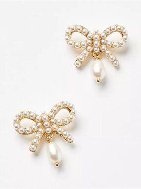 LOFT Pearl Bow Stud Earring